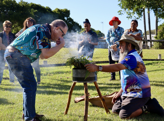 Kevin Lowe Smoking ceremony Tweed River